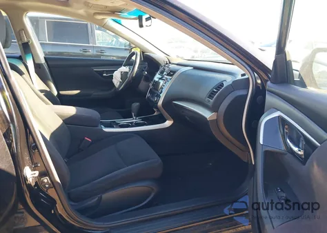 2013 Nissan Altima 2.5 Sv z USA, uszkodzony, nr VIN 1N4AL3AP3DC194638